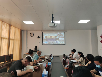 学校组织收看全国学生心理健康教育工作视频会